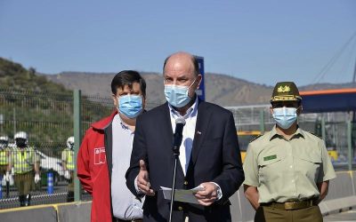 Ministro Moreno por salidas en fin de semana largo: “estimamos que saldrán de Santiago unos 400 mil vehículos”