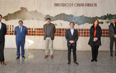 Ministro García presenta a los cinco nuevos integrantes del Consejo de Concesiones del MOP