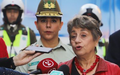Ministra López realiza positivo balance tras fin de semana largo en el que salieron más de 400 mil vehículos de la RM