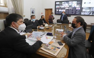 Ministro García y subsecretario Monsalve coordinan plan de contingencia en carreteras para Fiesta Patrias ante salida de más de 500 mil vehículos de la RM