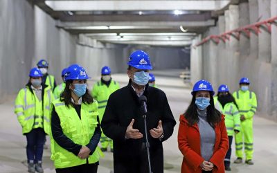 Ministro Moreno supervisa 80% de avance en construcción de nueva autopista Américo Vespucio Oriente I que entrará en operación el 2022