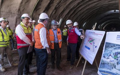 MINISTRO FONTAINE INSPECCIONA LOS TRABAJOS DE CONSTRUCCIÓN DEL TÚNEL LA PIRÁMIDE PARA AMÉRICO VESPUCIO ORIENTE I