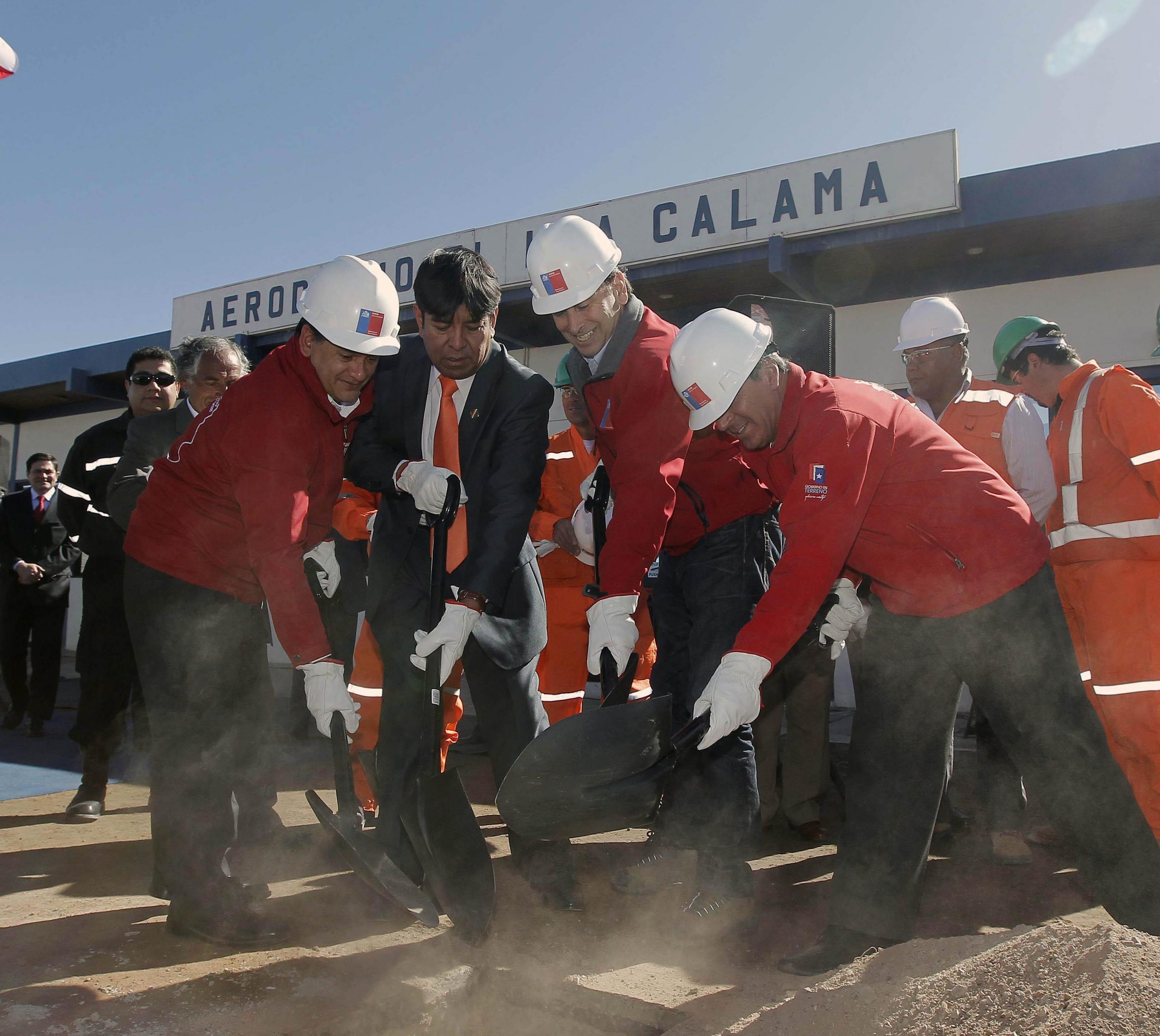 primera-piedra-el-loa290