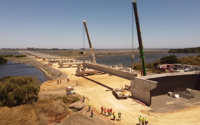 Avanzan obras de Puente Industrial con la instalación de vigas de sobredimensión