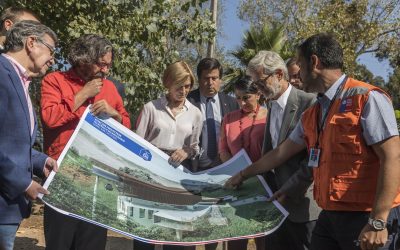 MINISTRO DE OBRAS PÚBLICAS PRESENTÓ UBICACIÓN DE FUTURA ESTACIÓN DE TELEFÉRICO BICENTENARIO EN EL CERRO SAN CRISTÓBAL