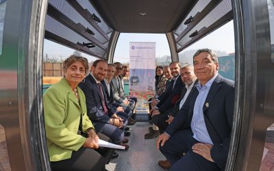 MOP presenta primera cabina para pasajeros del Teleférico Bicentenario
