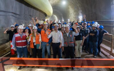Estudiantes de Enseñanza Técnico Profesional de Peñalolén realizan inédita visita a obras de construcción de nueva autopista AVO II