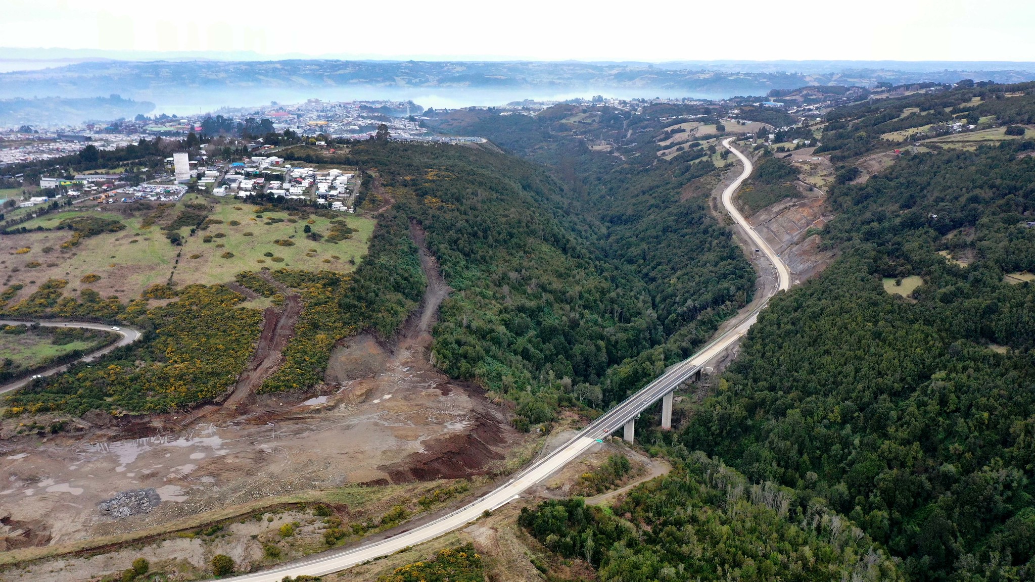 Biministro Louis de Grange realizó apertura del bypass Castro-Chonchi y destacó nueva alternativa de conectividad para Chiloé