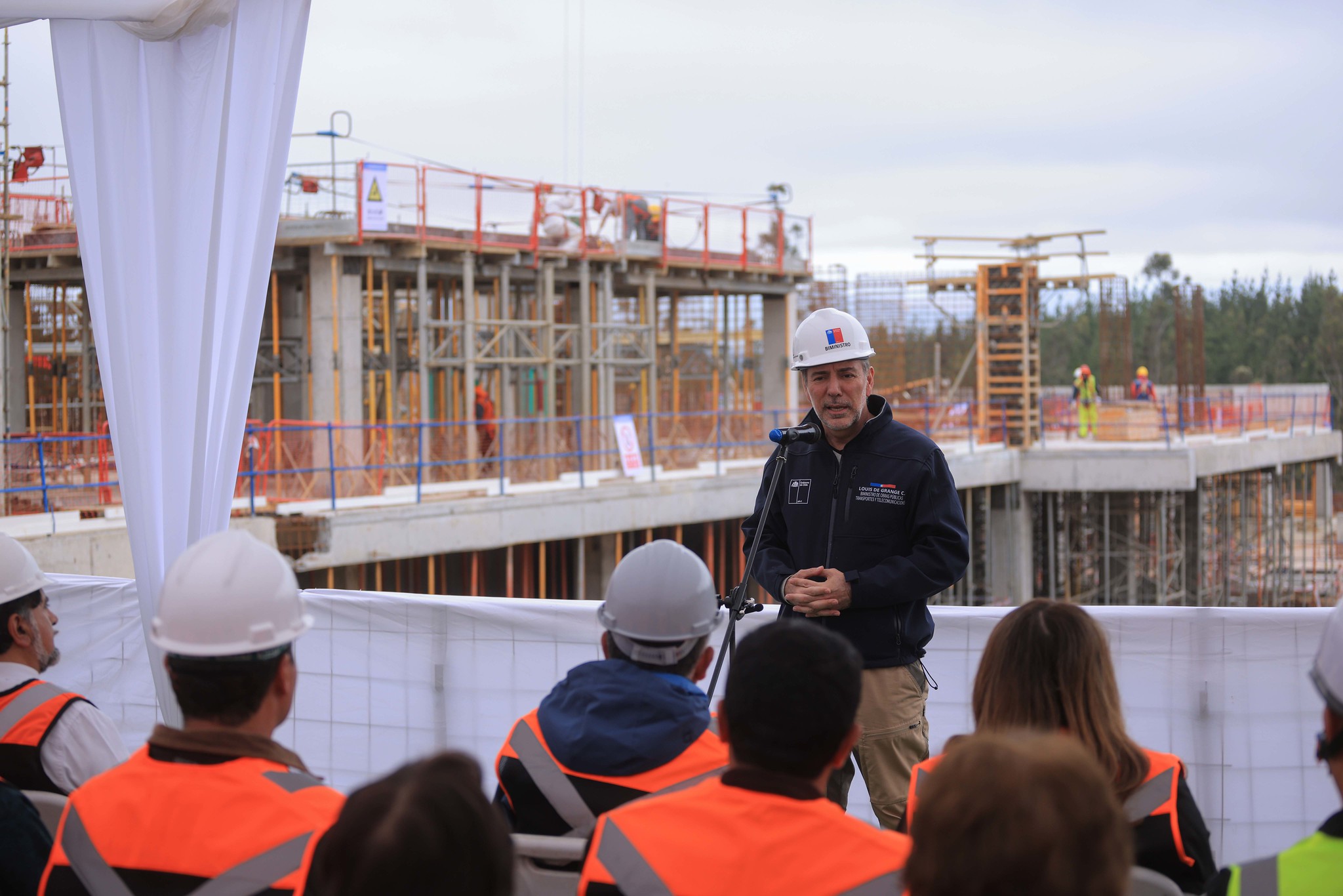 Más de un 30% de avance tiene construcción de nuevo Hospital de Pichilemu